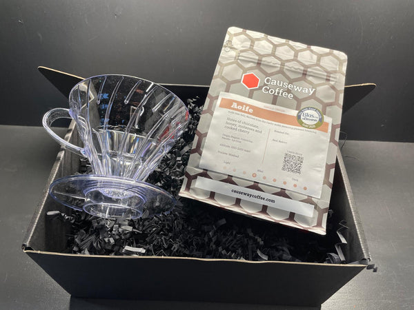 Hario 02 V60 Dripper & Coffee Giftbox
