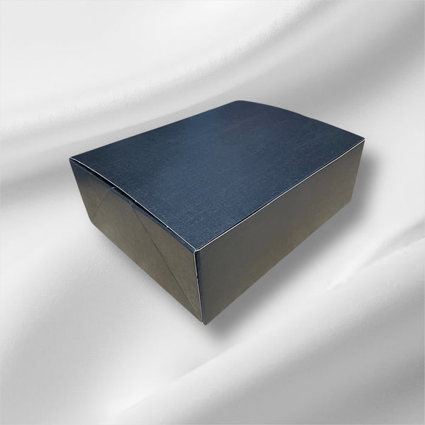 Black Box Medium  350mm x 280 mm x 120mm. Box of 50